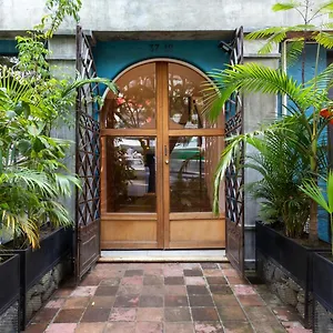Aparthotel Soy Local Primavera Medellín